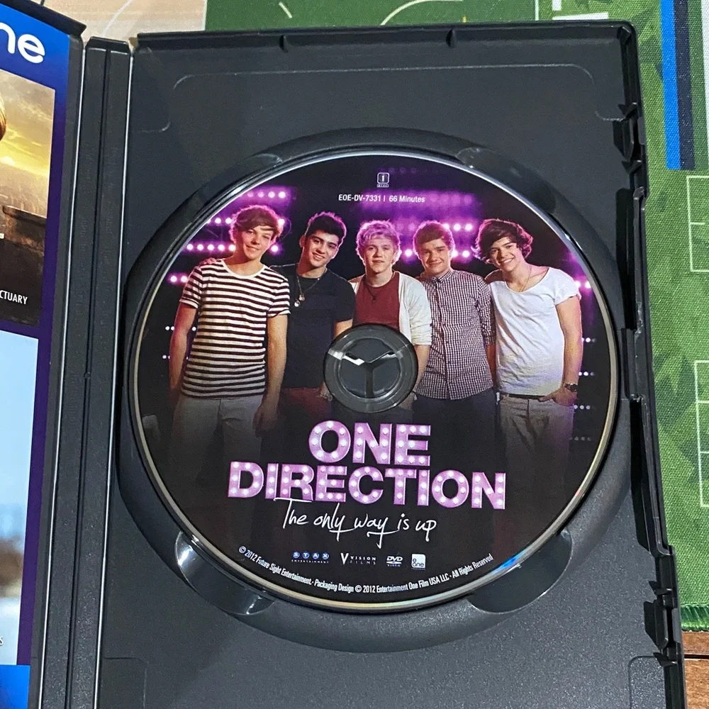 One Direction DVD Collection - Picture 7 of 7